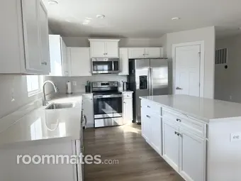 Room for rent in Ruther Glen, VA $1200, house