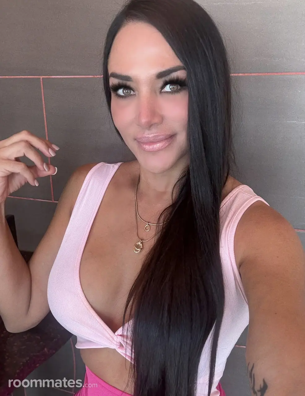 Profile photo 5 of 6