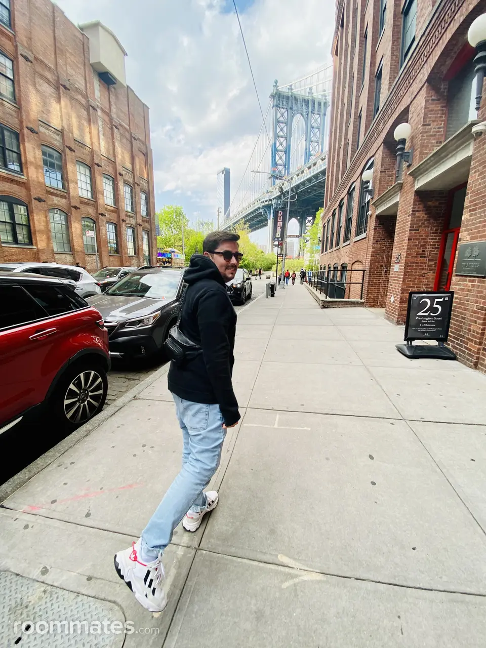 Profile photo 9 of 9