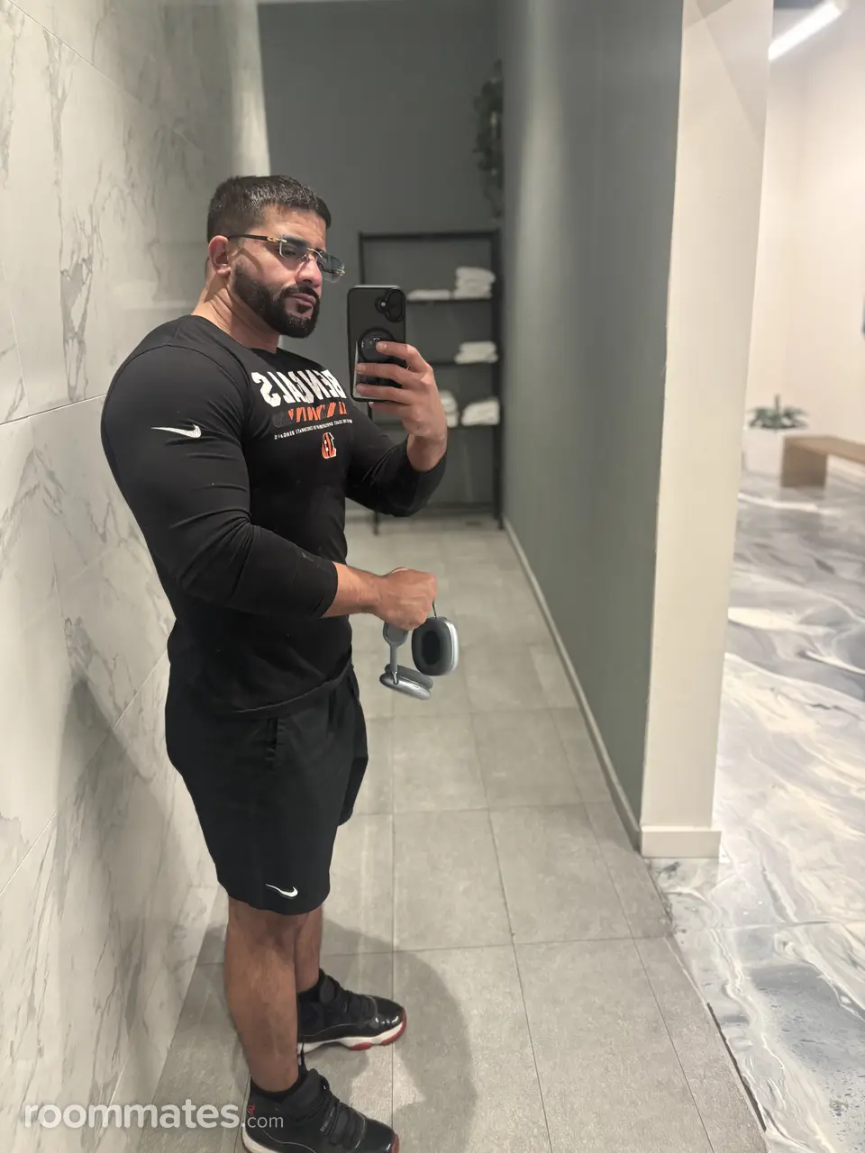 Profile photo 2 of 2