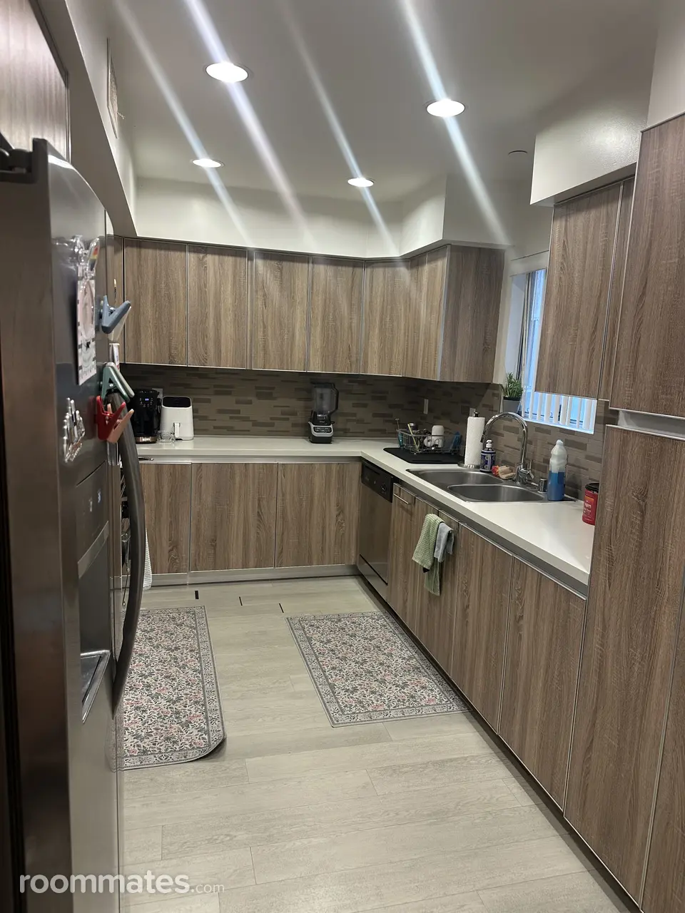 Profile photo 7 of 8