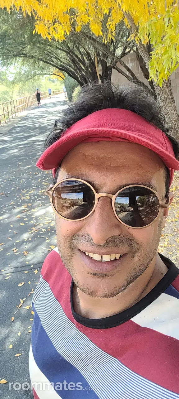 Profile photo 5 of 6