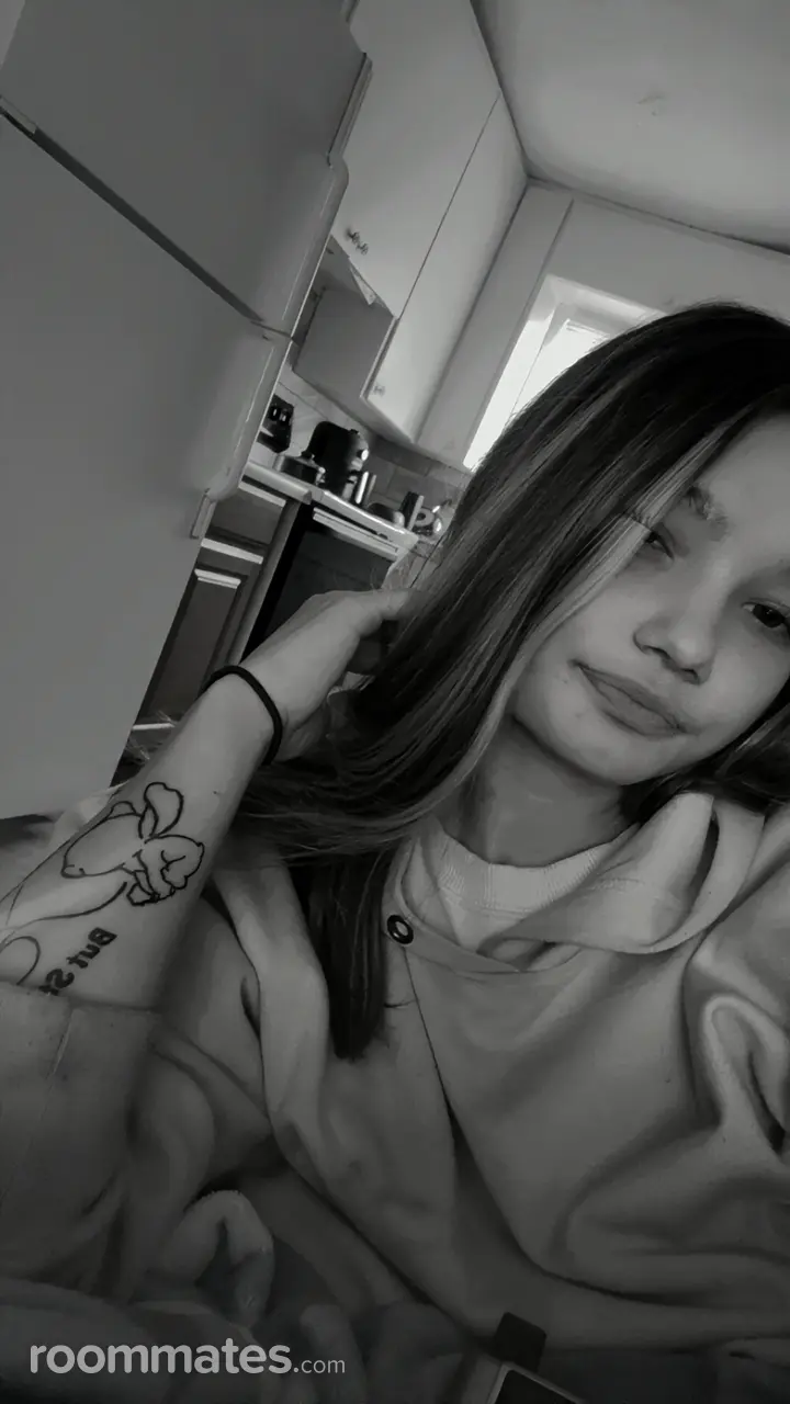 Profile photo 4 of 8