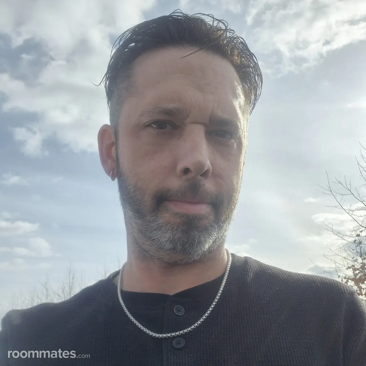 Profile photo 4 of 4