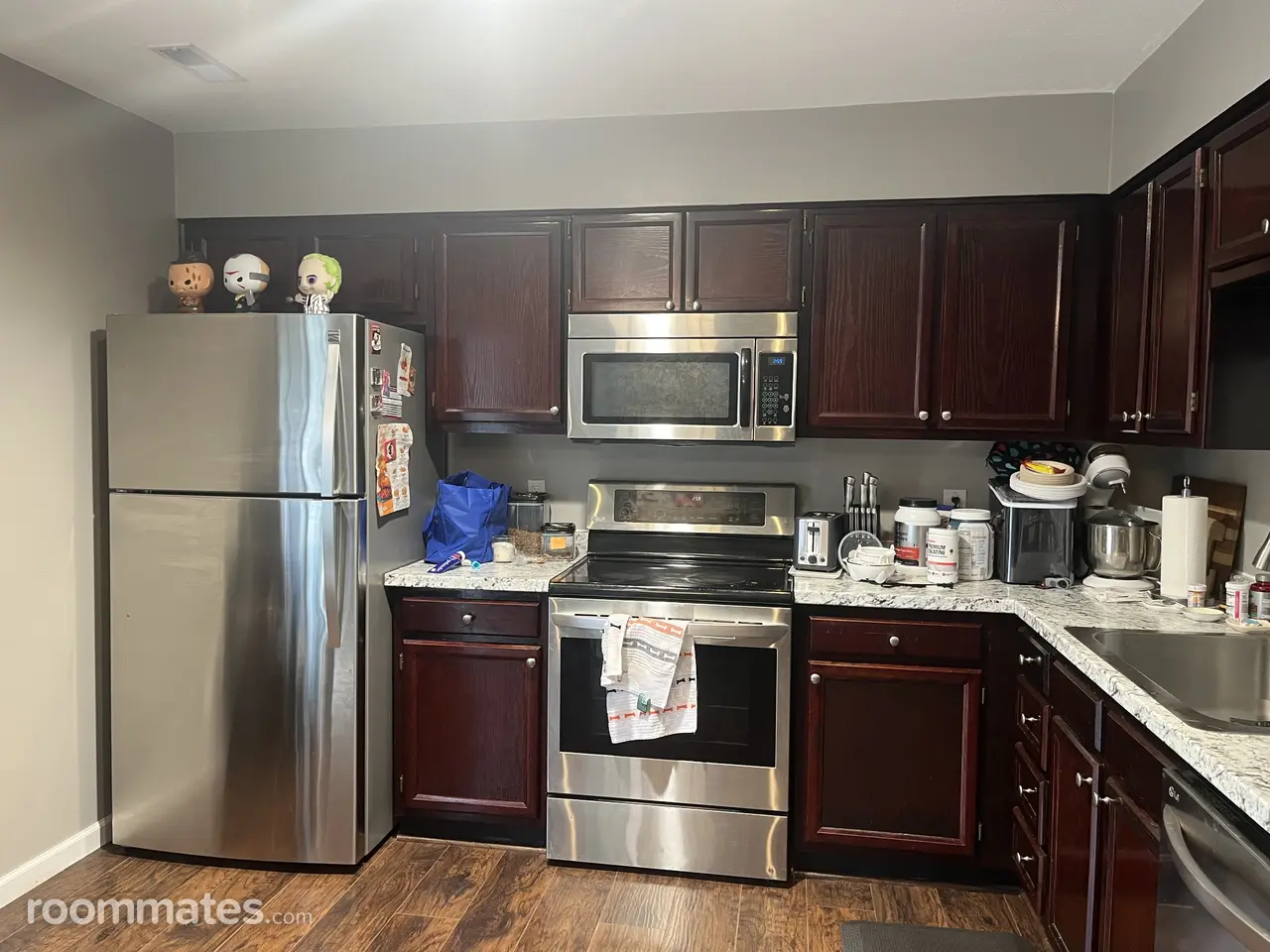 Profile photo 2 of 9