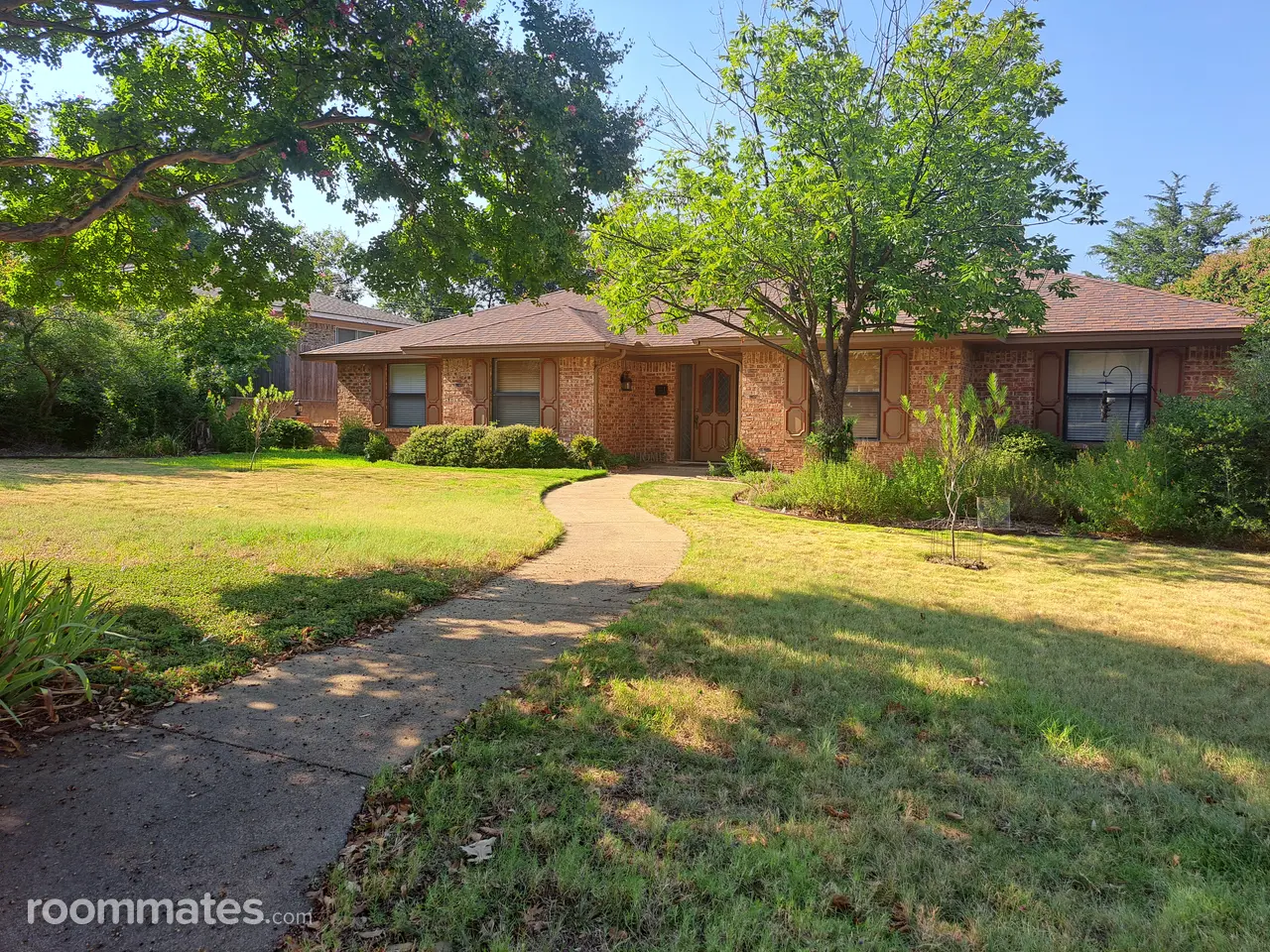 Profile photo 1 of 9