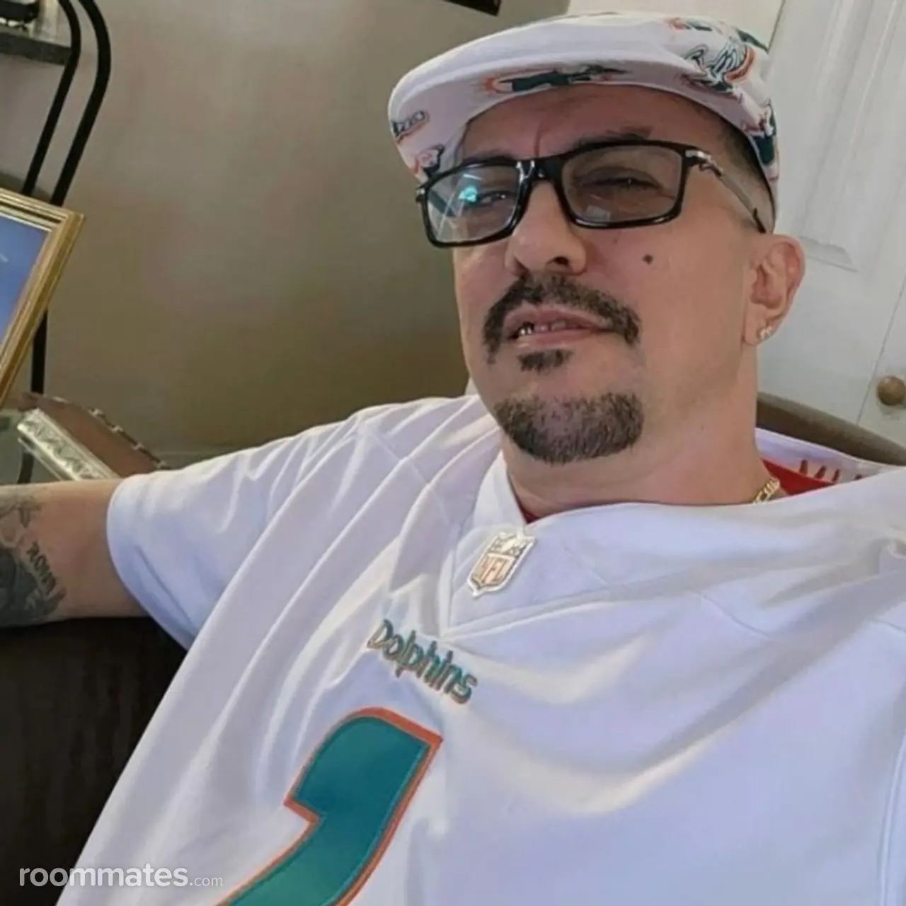 Profile photo 2 of 6