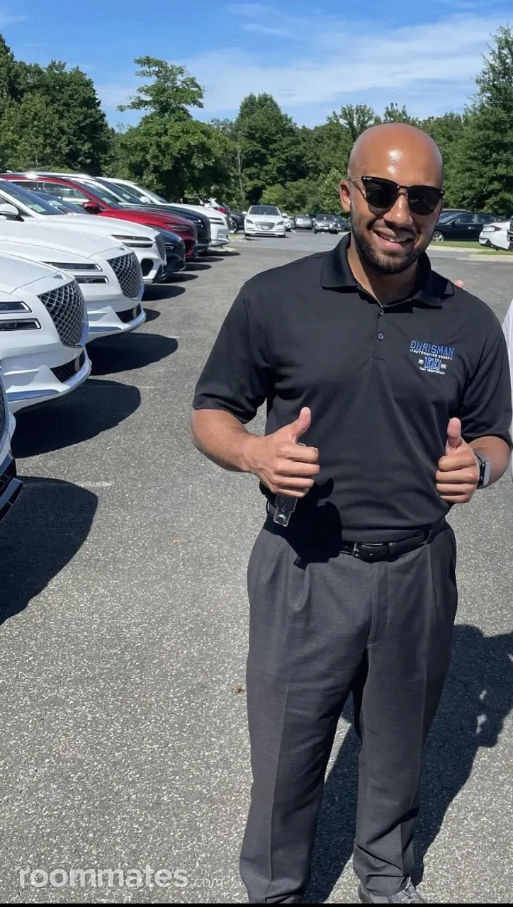 Profile photo 2 of 2