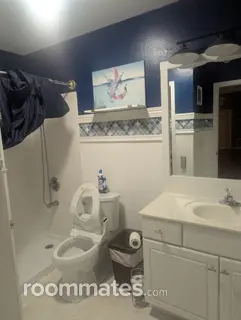 Room for rent in Navarre, FL $800, house