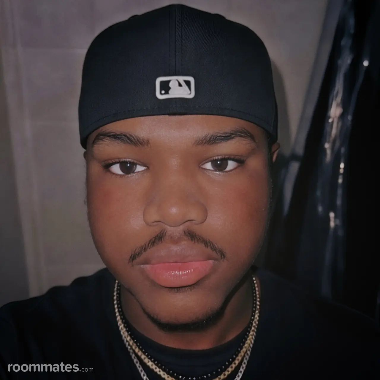 Profile photo 1 of 2