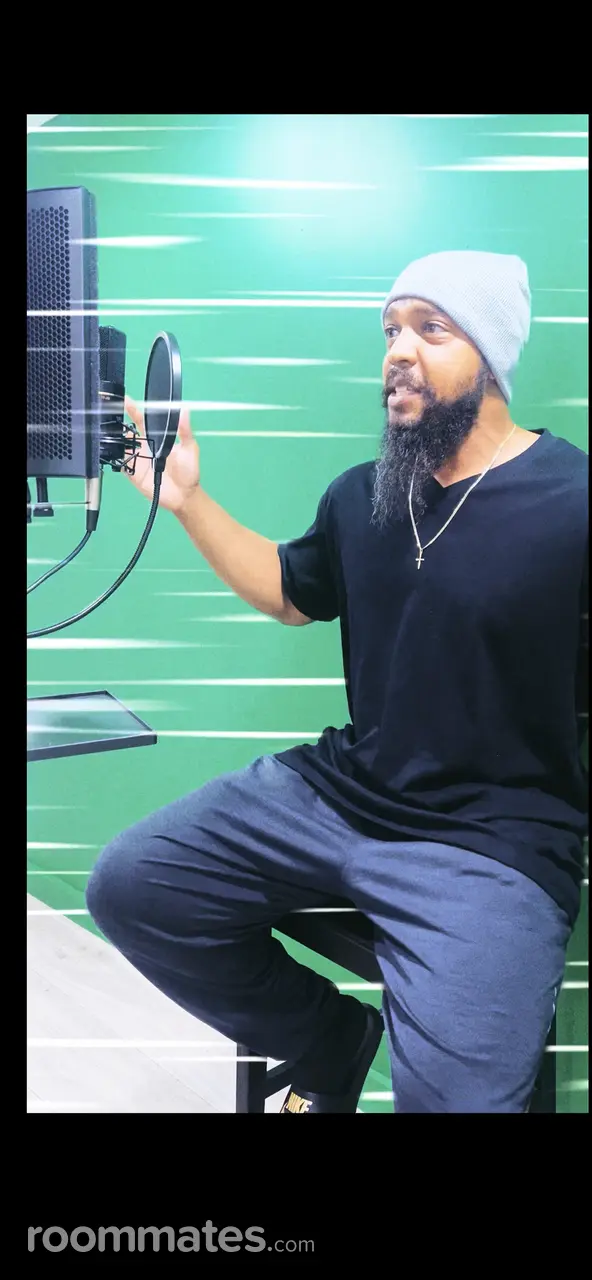 Profile photo 2 of 2