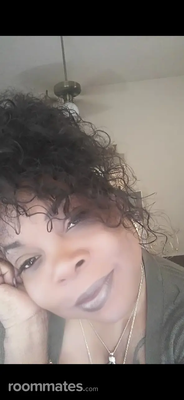 Profile photo 2 of 6