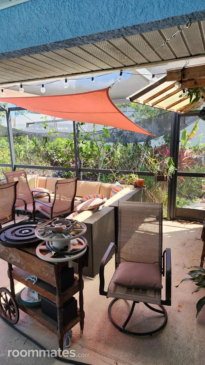 Profile photo 6 of 11