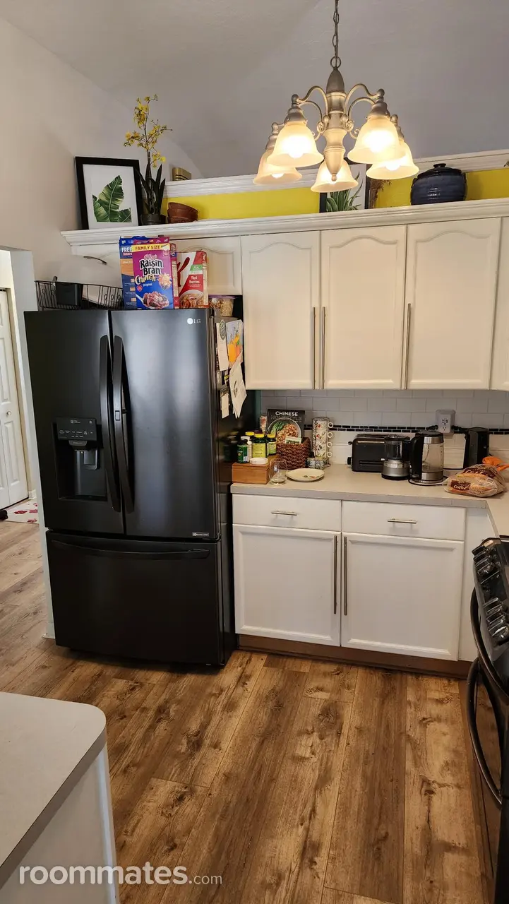 Profile photo 5 of 11