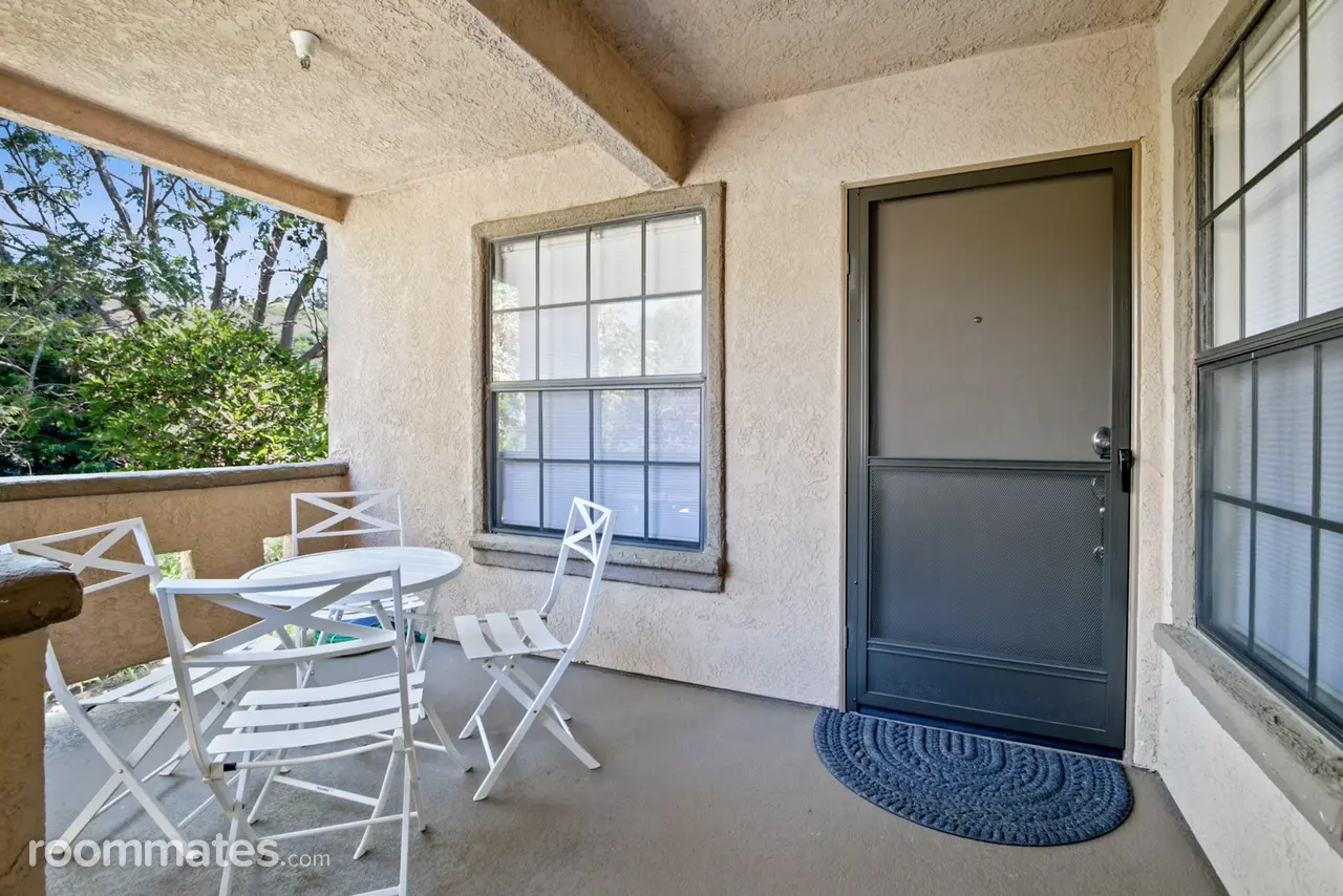 Profile photo 8 of 10