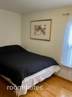 Room for rent in Edmonds, WA $850, condo