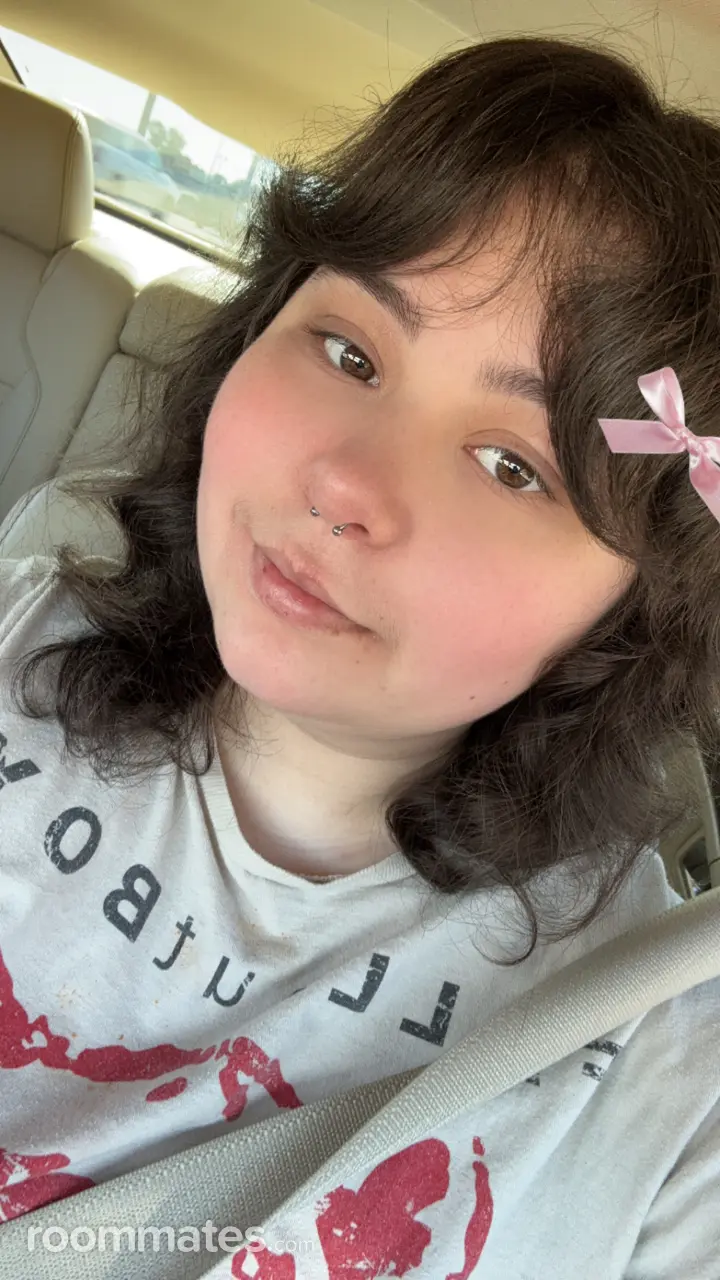 Profile photo 3 of 3