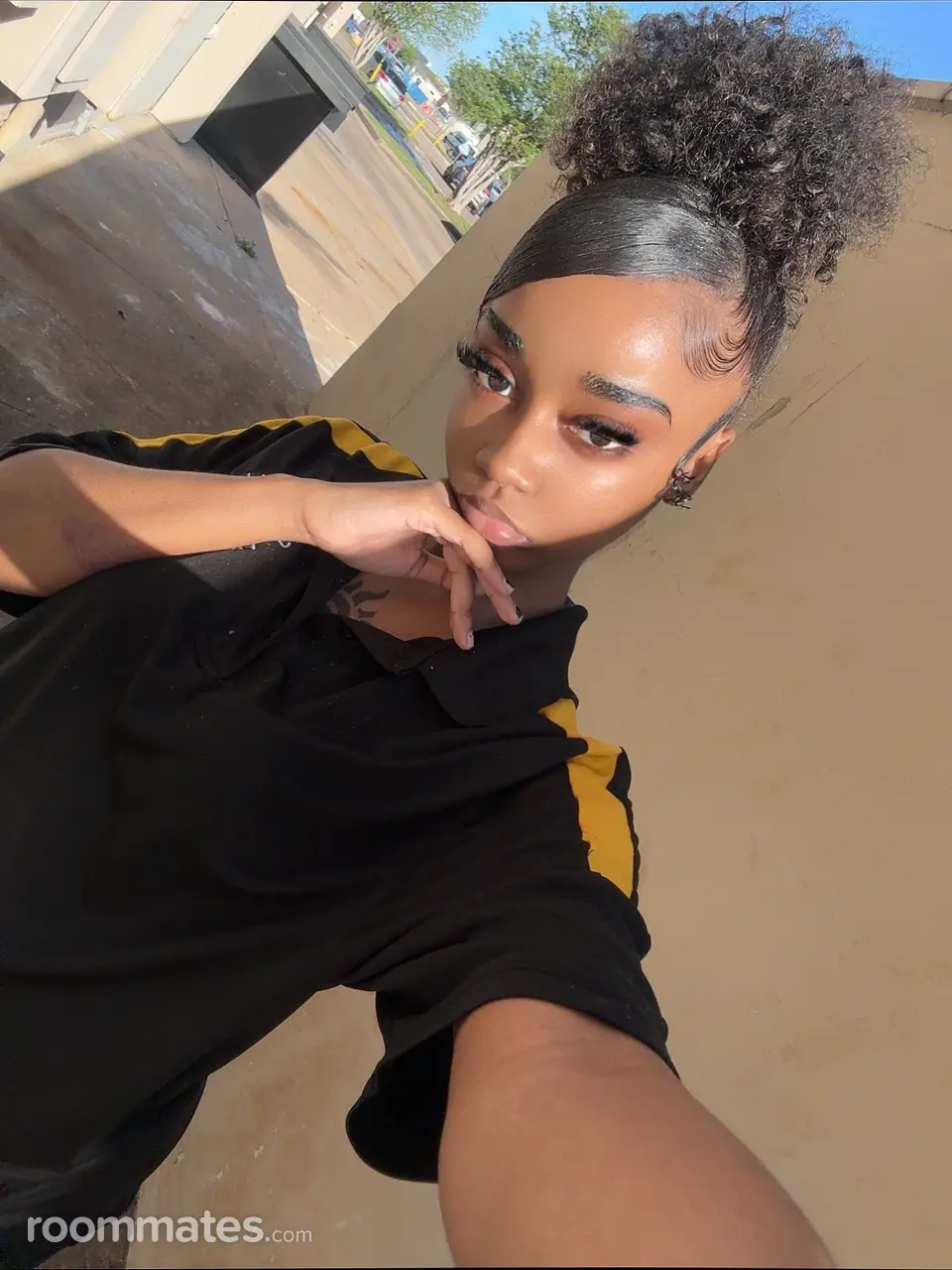 Profile photo 2 of 3