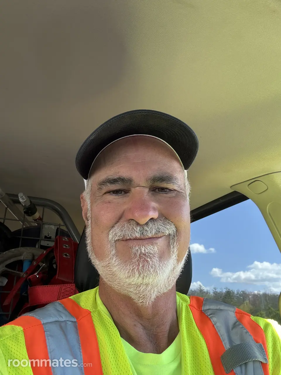 Profile photo 6 of 6