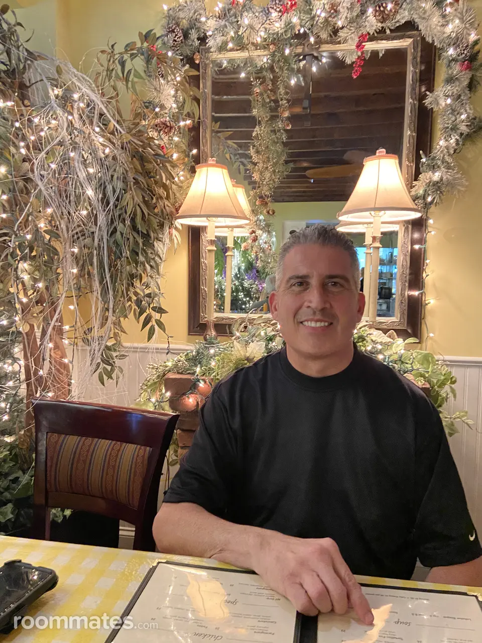 Profile photo 7 of 7