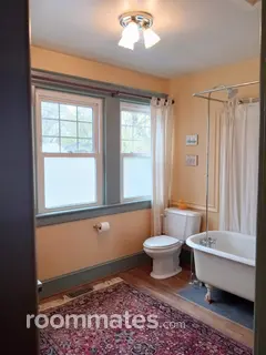 Room for rent in Hagerstown, MD $800, house