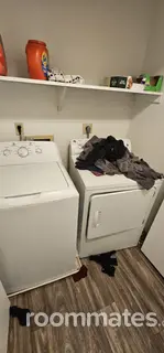 Room for rent in Minneapolis, MN $800, house