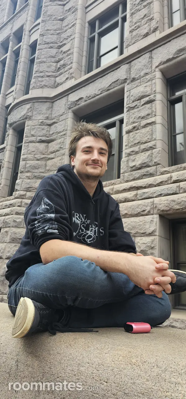 Profile photo 10 of 11