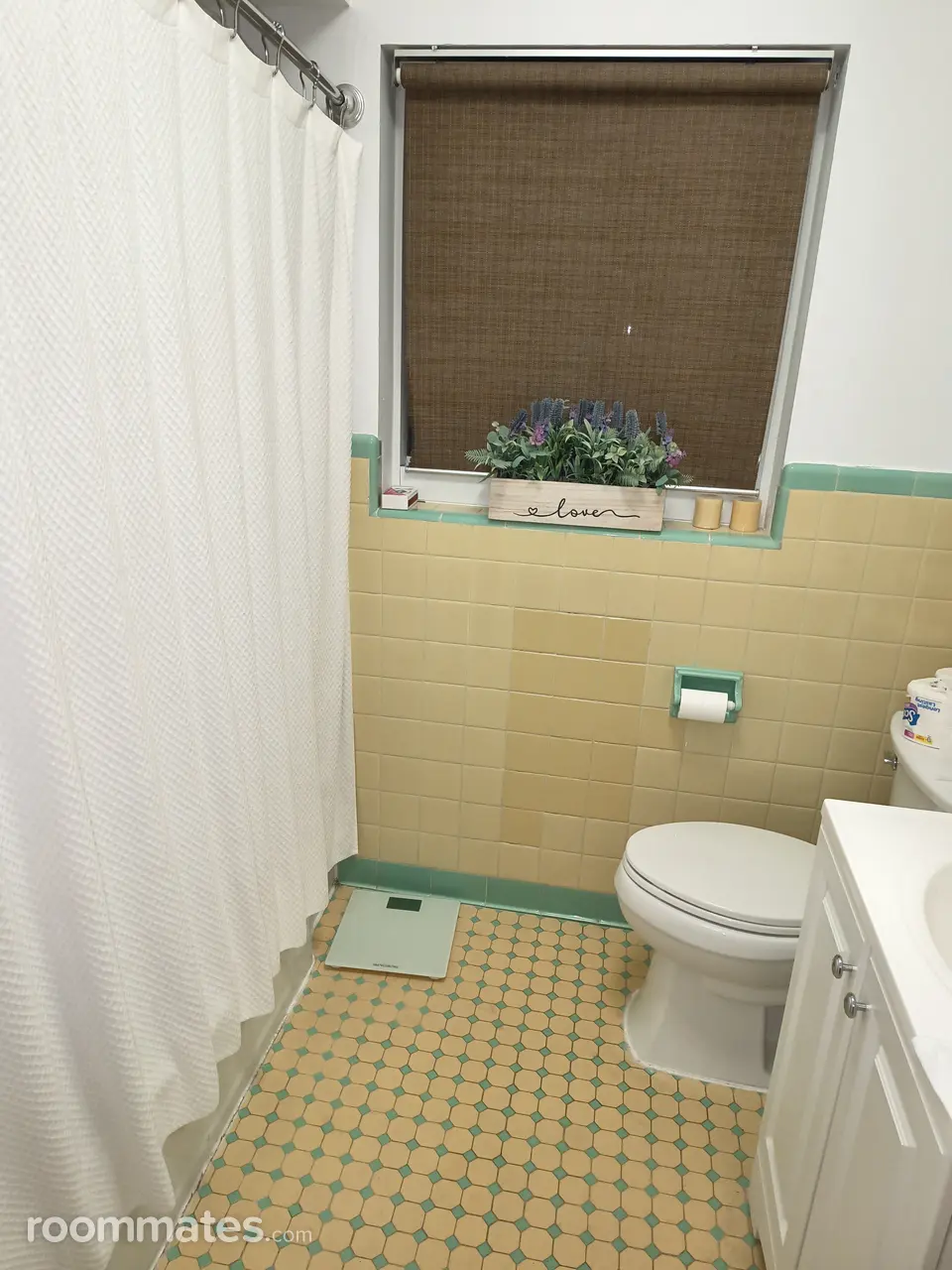 Profile photo 1 of 2