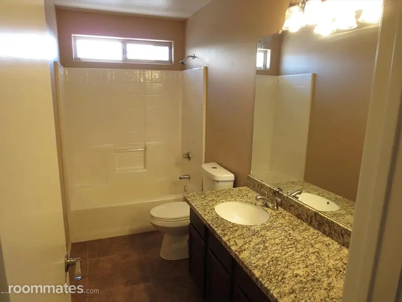 Profile photo 6 of 11