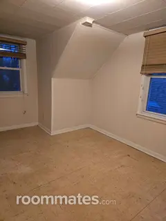 Room for rent in Joliet, IL $600, house