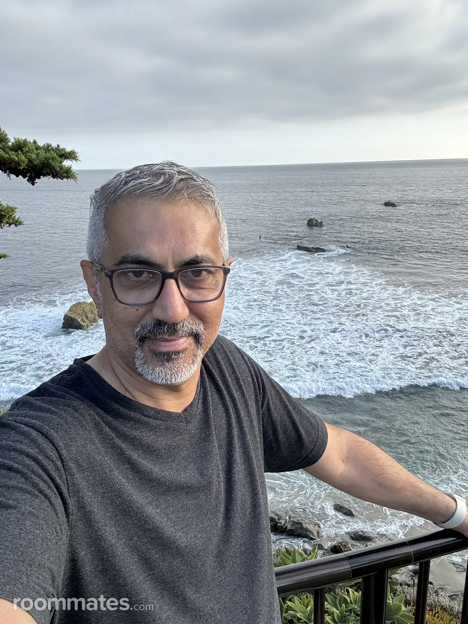 Profile photo 1 of 1