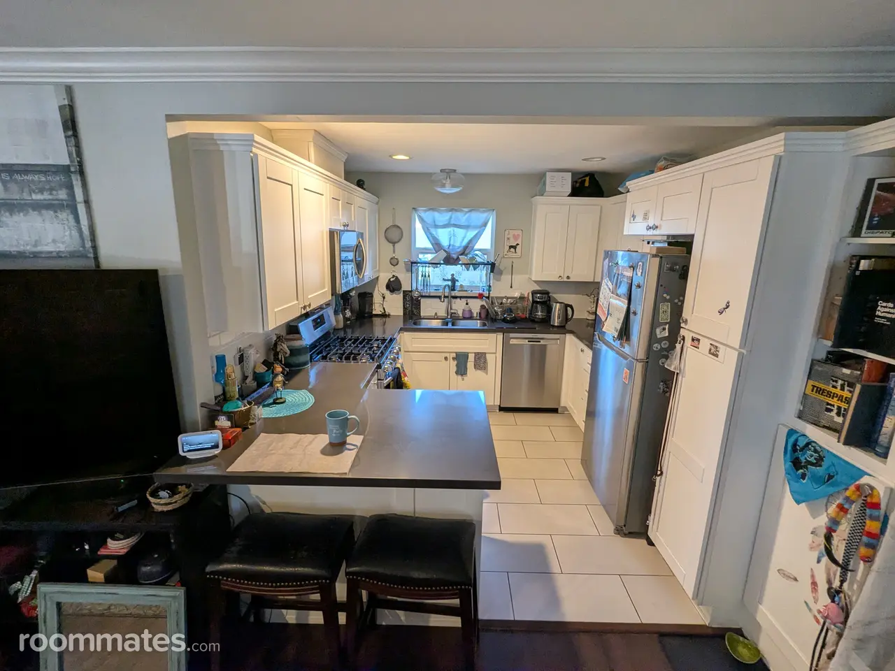 Profile photo 2 of 18