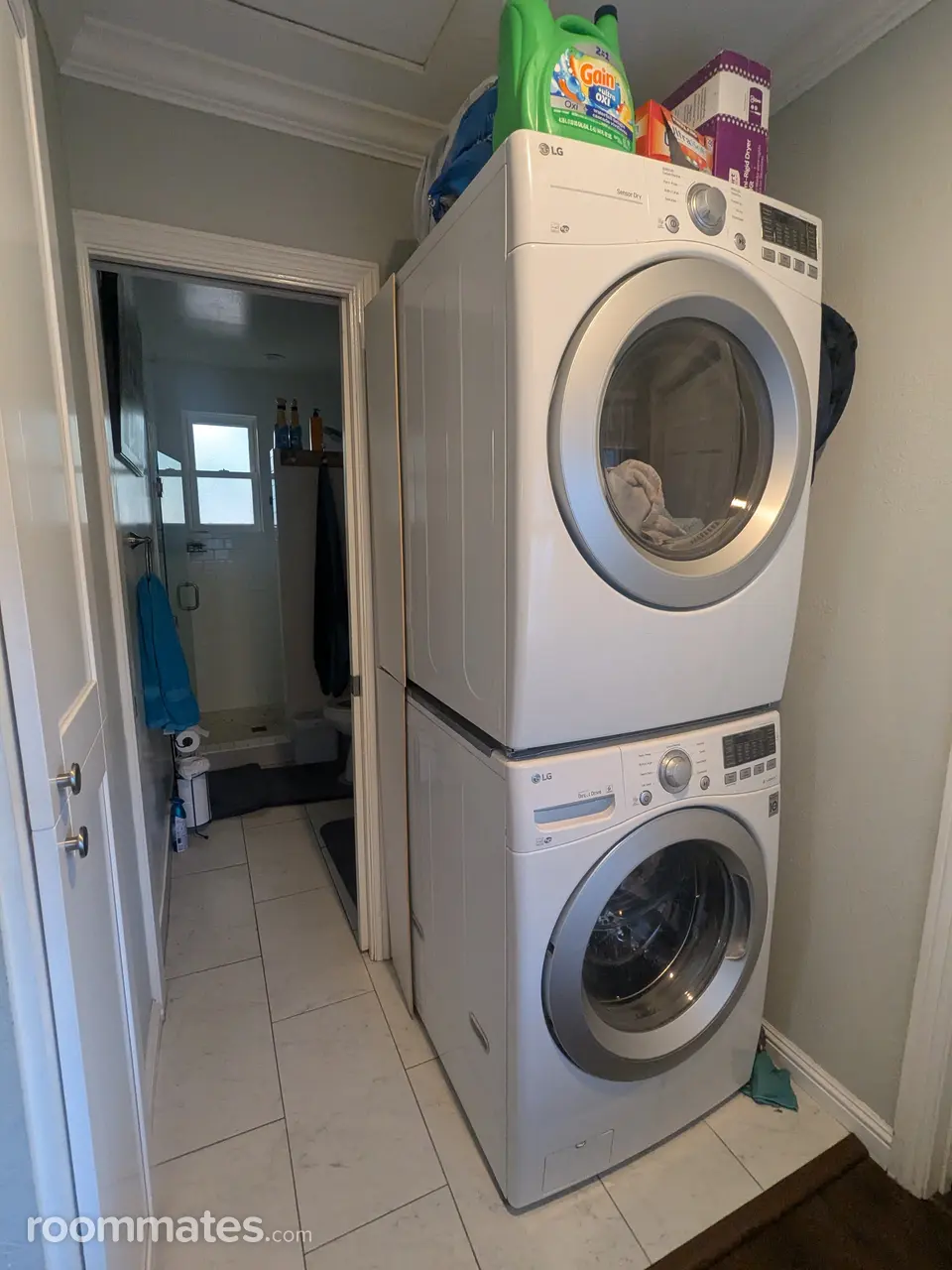 Profile photo 6 of 16