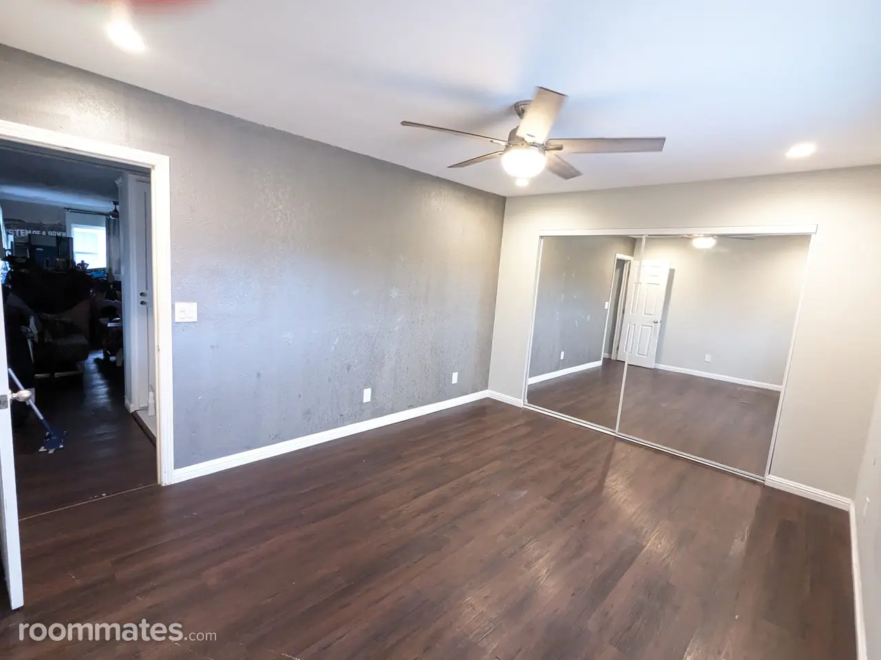 Profile photo 2 of 16