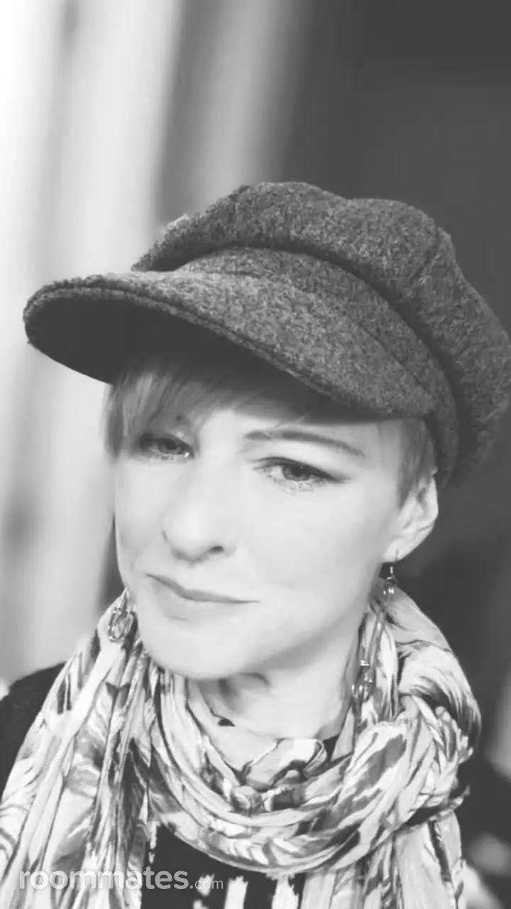 Profile photo 18 of 18