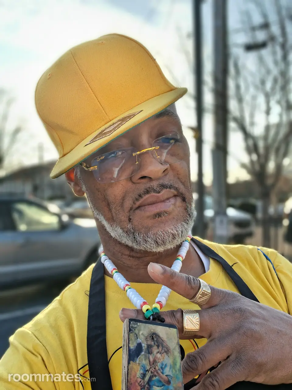 Profile photo 11 of 11