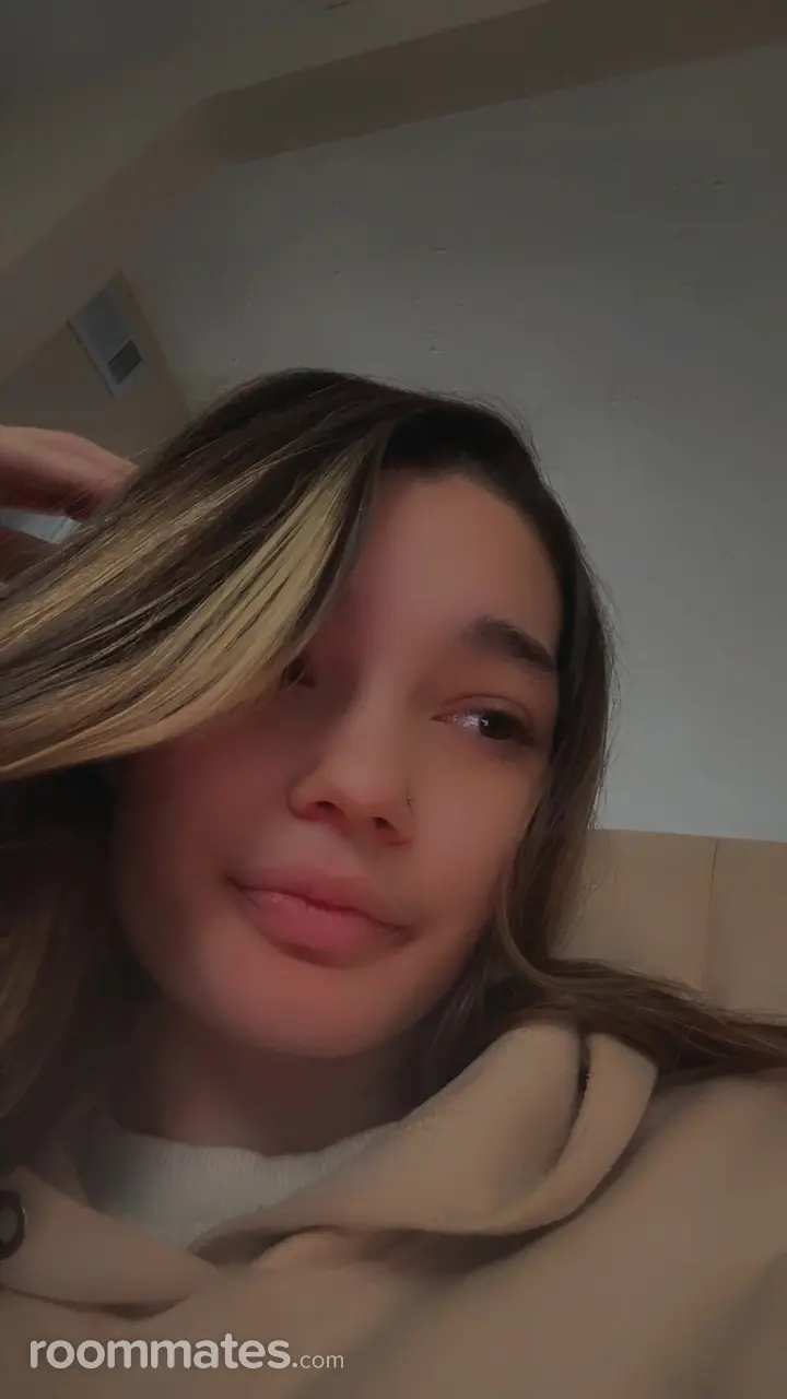 Profile photo 3 of 8