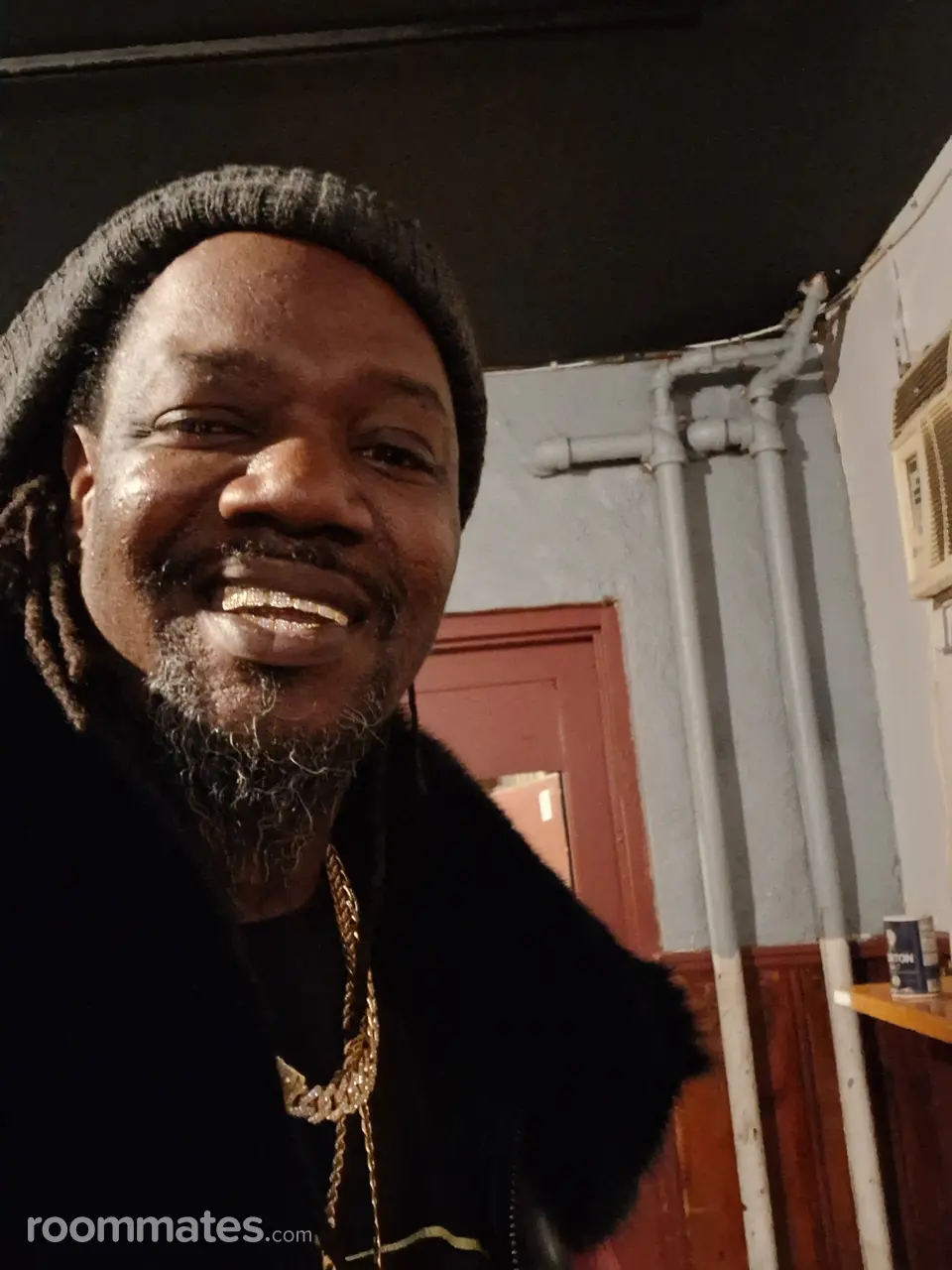 Profile photo 10 of 11