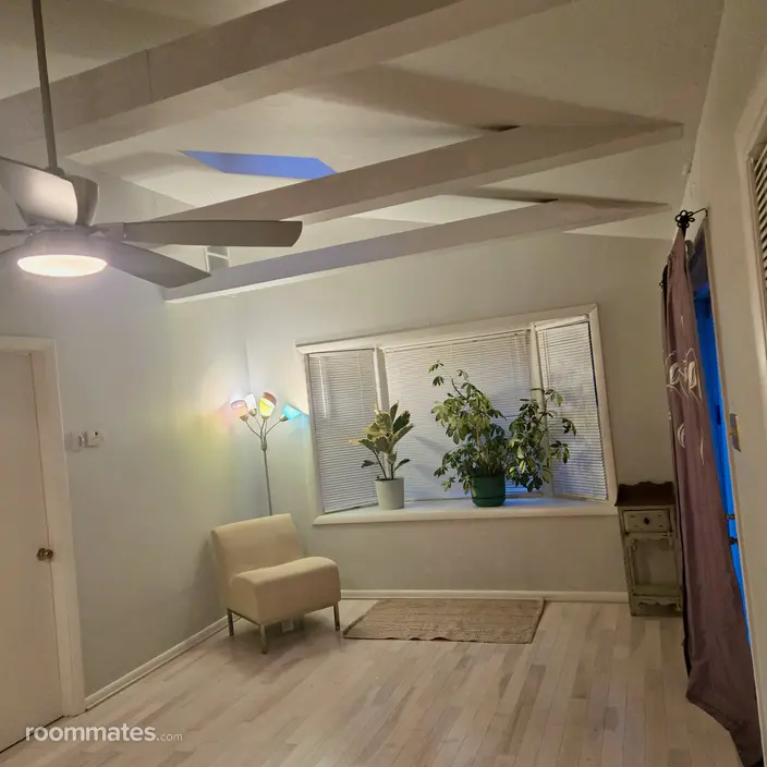 Room for rent in Vienna, VA $1800, house