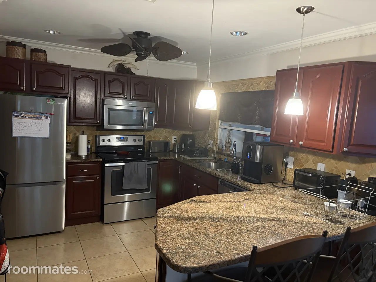 Profile photo 4 of 19