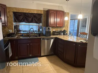 Room for rent in Naples, FL $1100, house