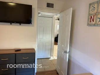 Room for rent in Naples, FL $1100, house