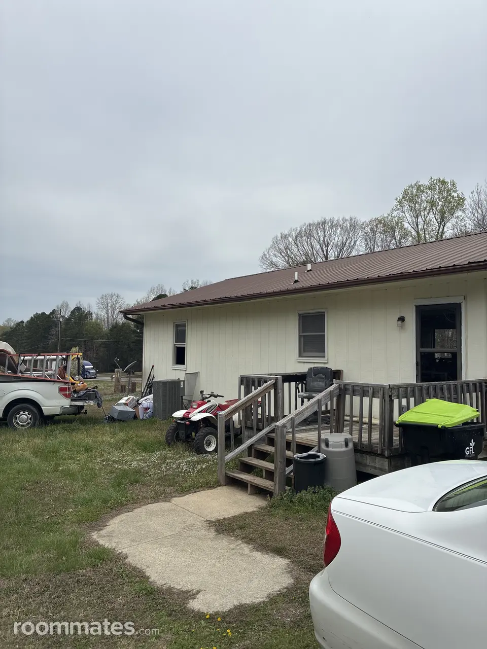 Profile photo 2 of 3