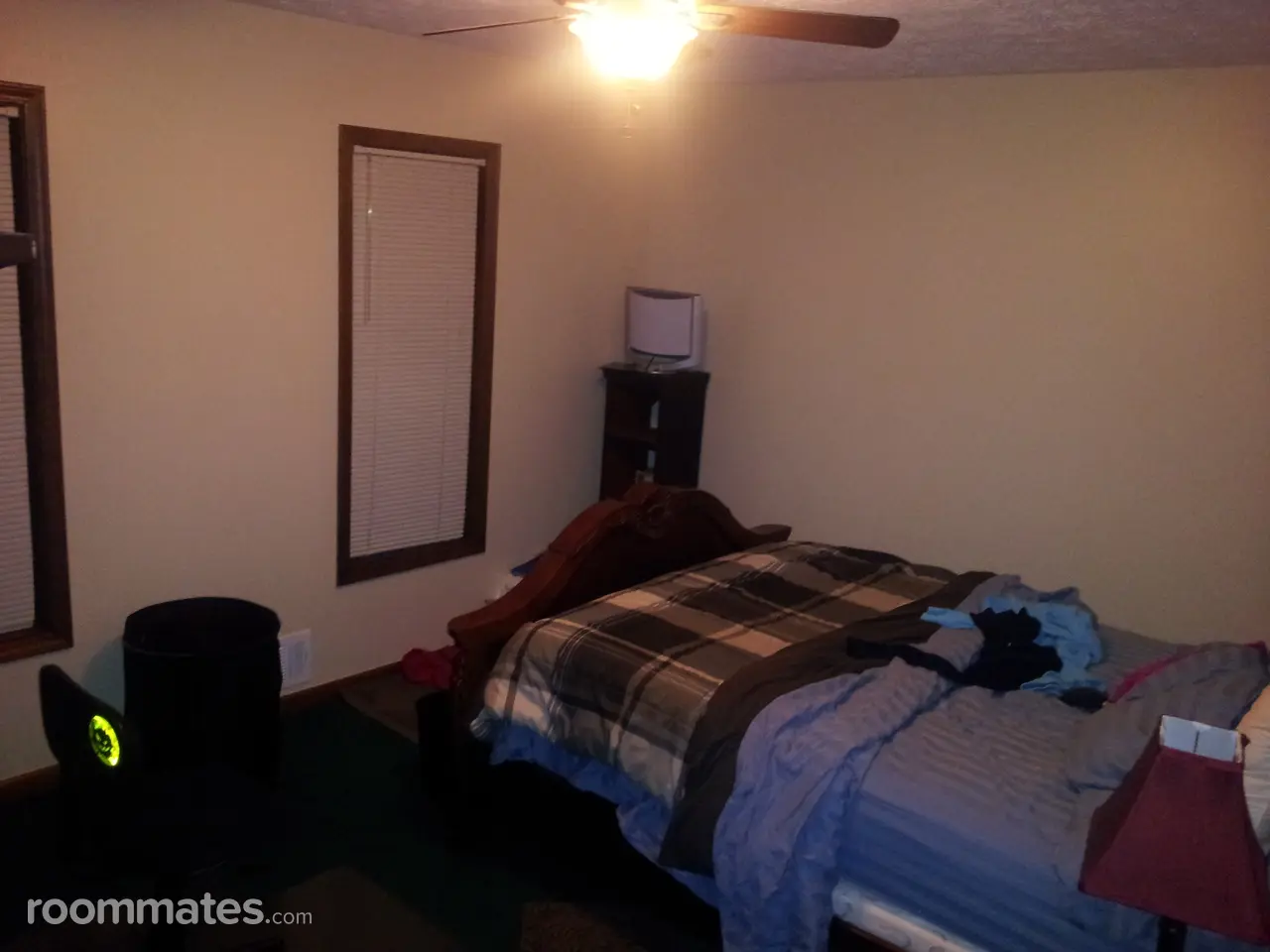 Profile photo 3 of 13