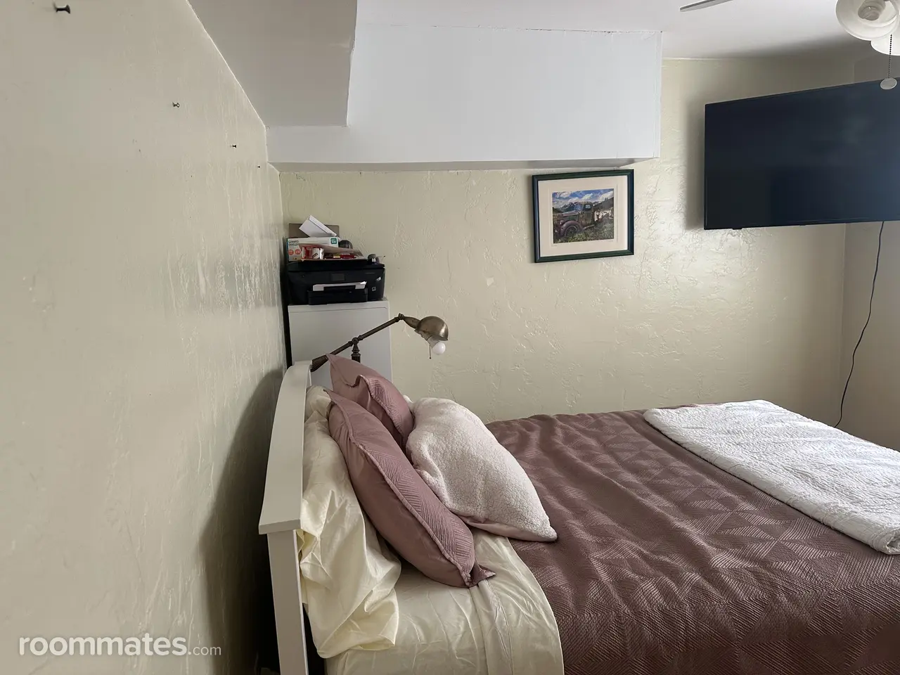 Profile photo 7 of 20