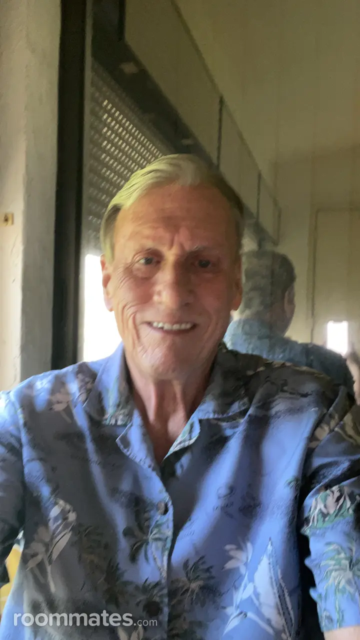 Profile photo 9 of 11