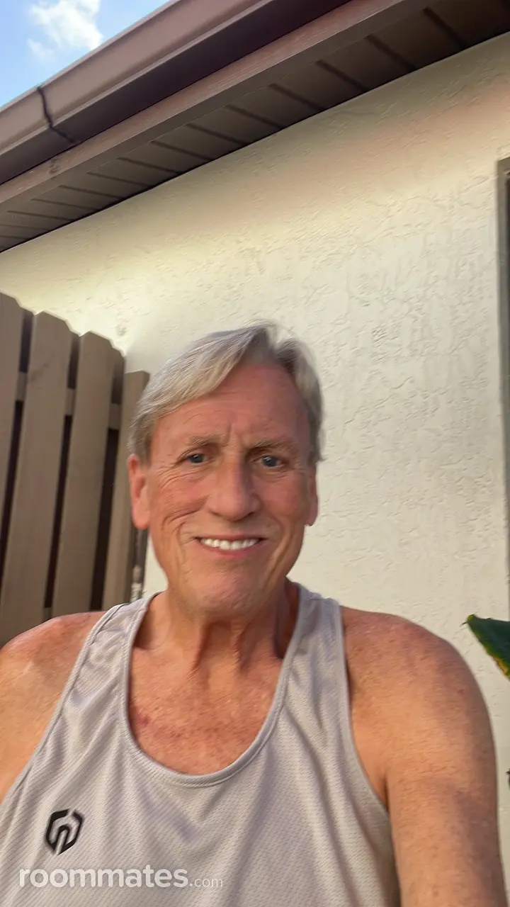 Profile photo 4 of 11