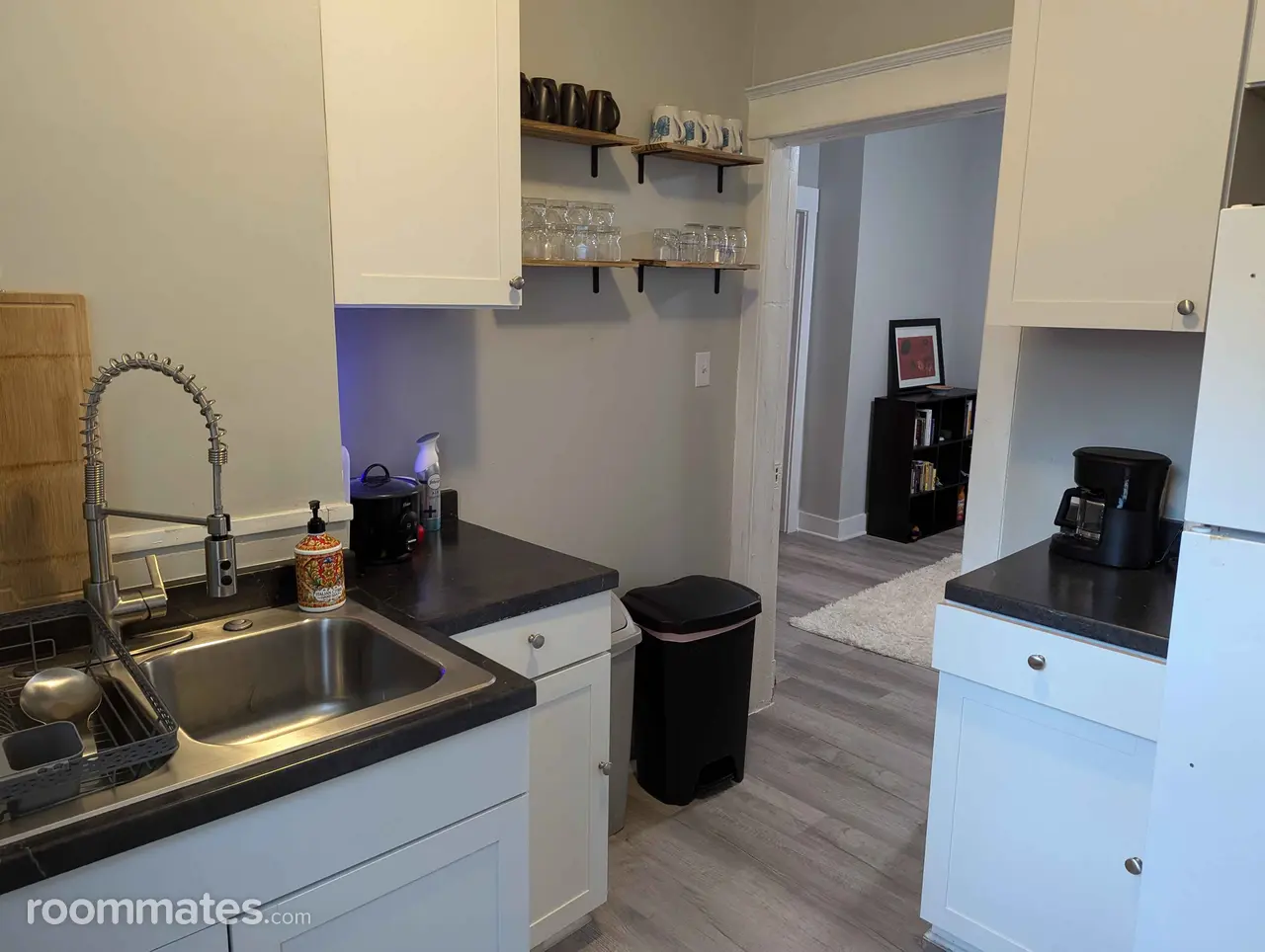 Profile photo 2 of 10