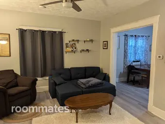 Room for rent in Lincoln, NE $1100, house