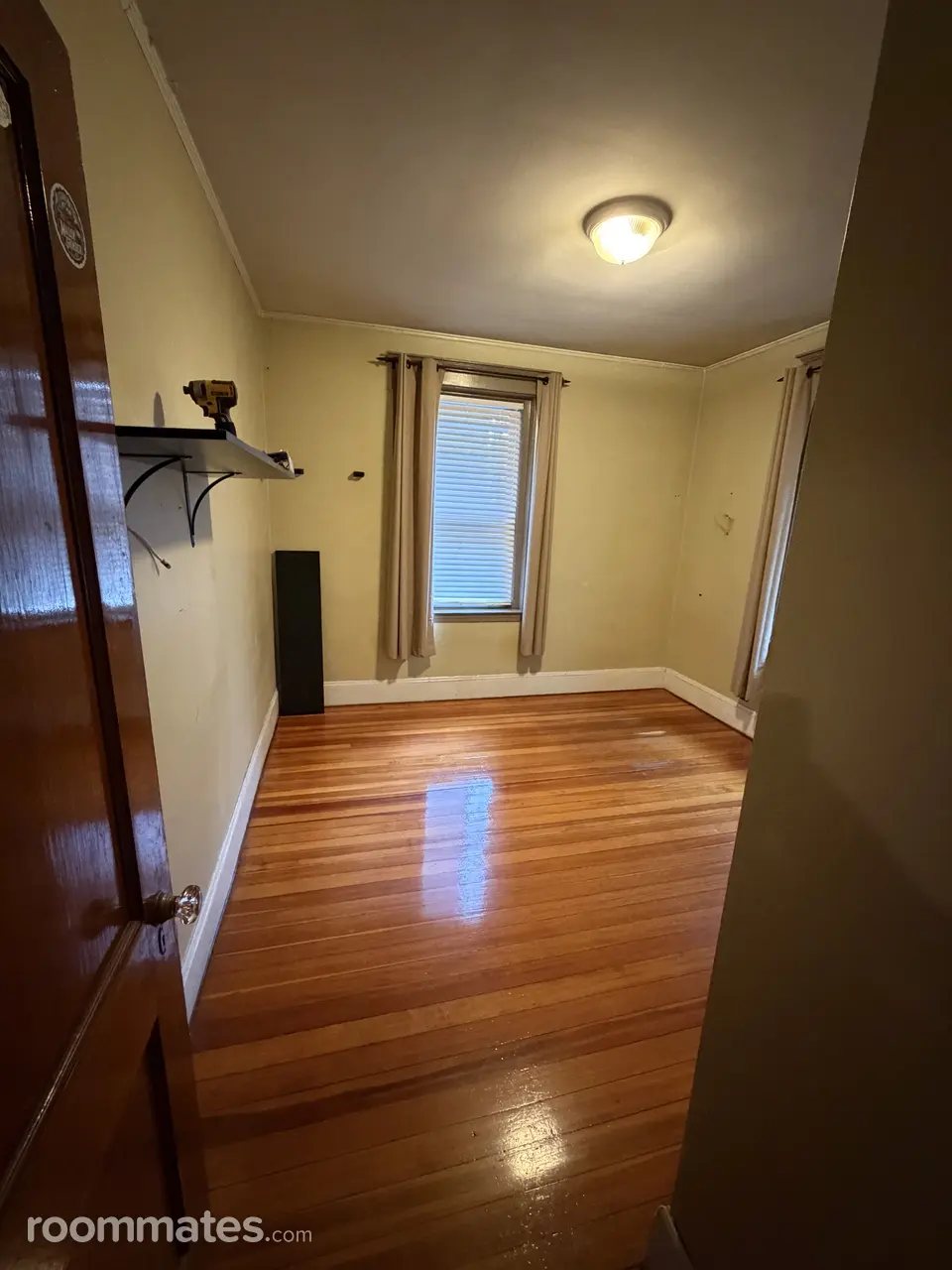 Profile photo 7 of 8